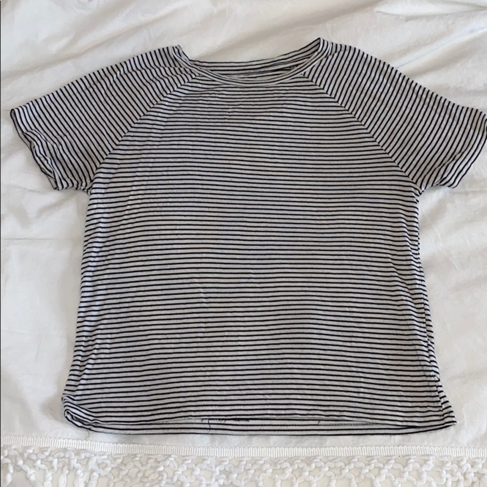 striped american eagle shirt!